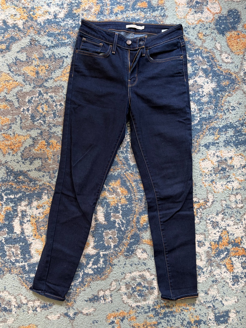 Levi’s Skinny Jeans (27)